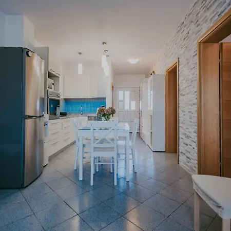 Zweistoeckiges Dany By Interhome