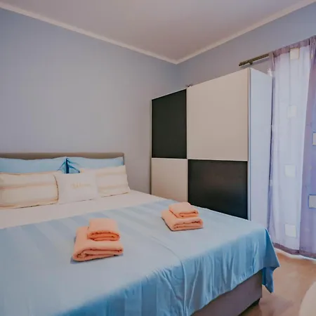 Vakantiehuis Zweistoeckiges Dany By Interhome